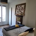 Charmant 61 M2 Bas Montmartre