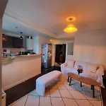 Charmant 61 M2 Bas Montmartre